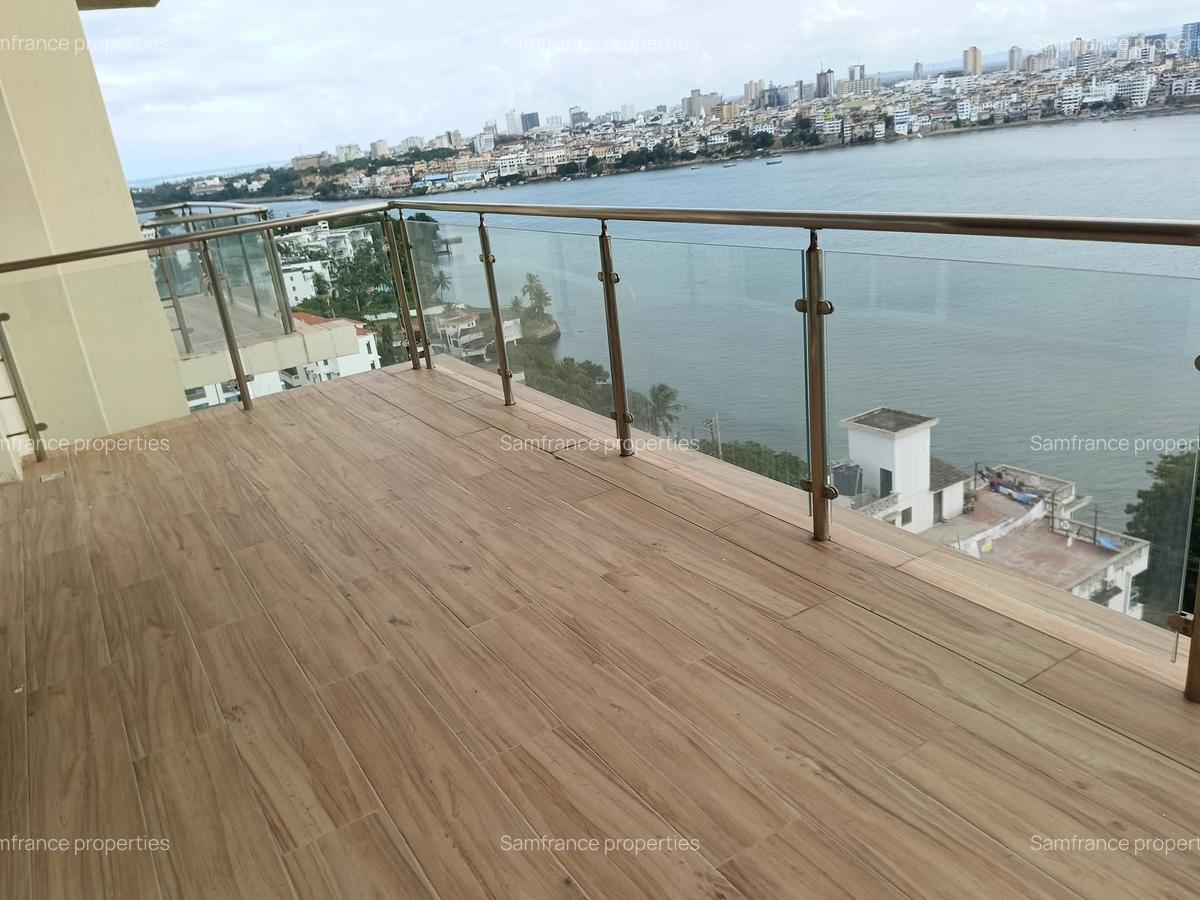 2 Bed Apartment with En Suite at Cement Road - 7