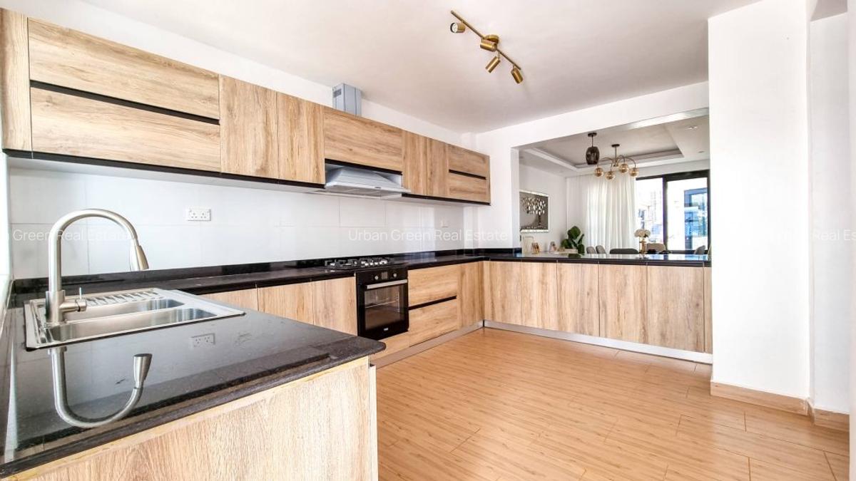 4 Bed Townhouse with En Suite at Kamakis - 5