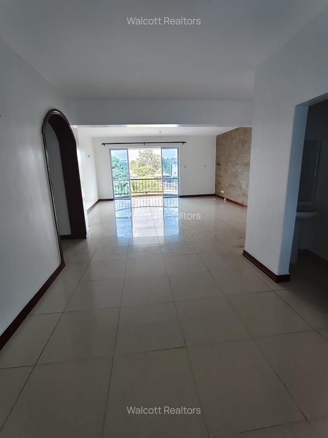 3 Bed Apartment with En Suite in Westlands Area - 3