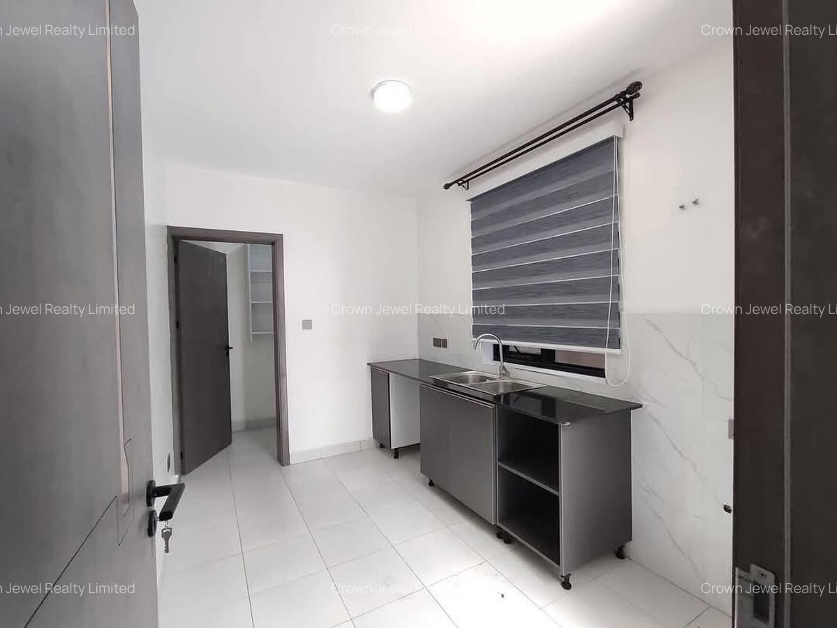 5 Bed Townhouse with En Suite in Ruiru - 6