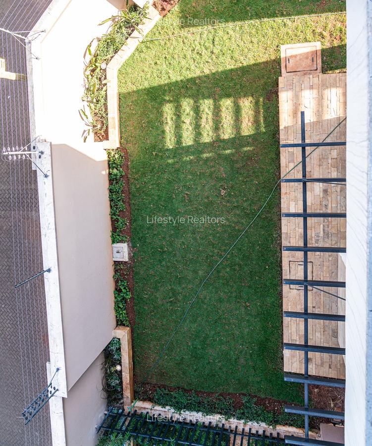 4 Bed Townhouse with En Suite at Kabasiran Avenue - 4