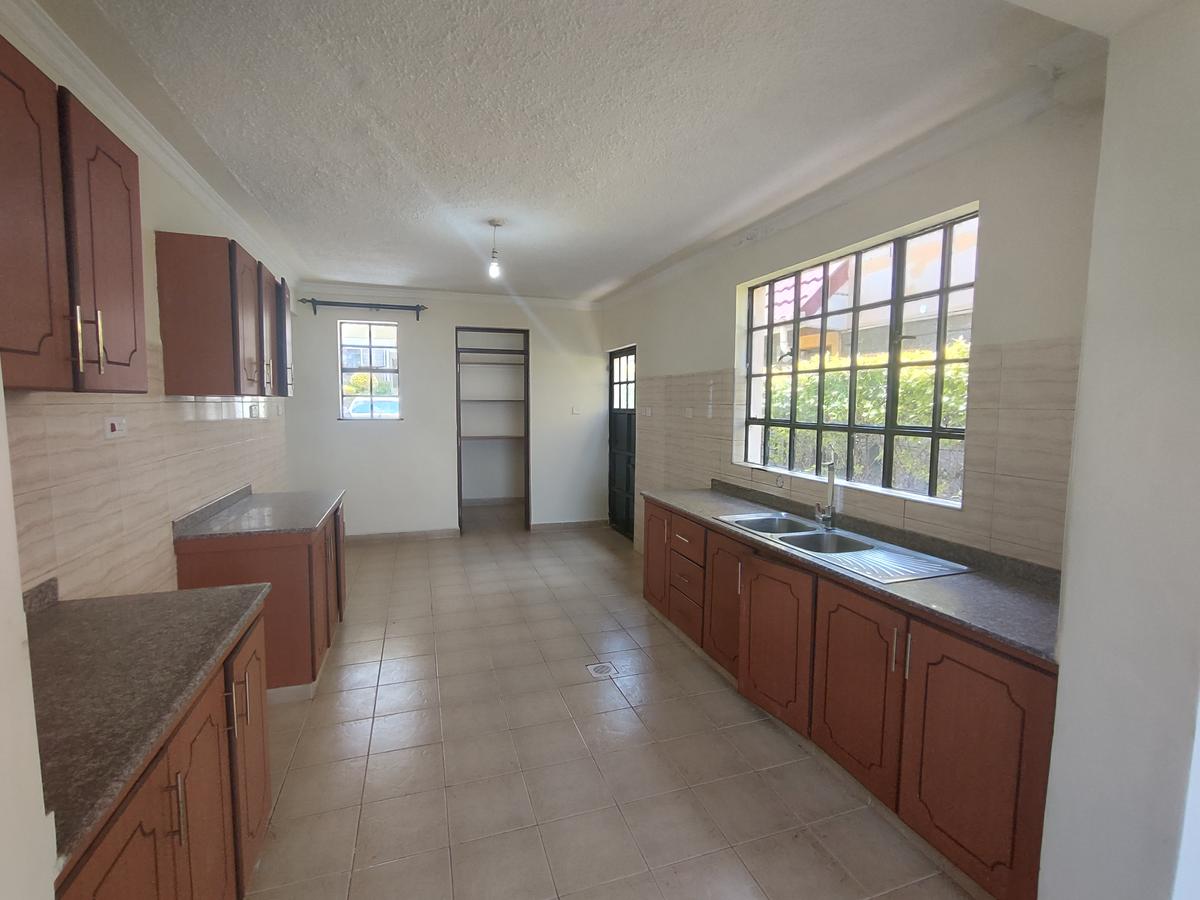 5 Bed Villa with En Suite in Ngong - 2