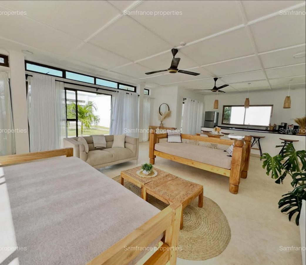 2 Bed Villa with En Suite at Watamu - 7