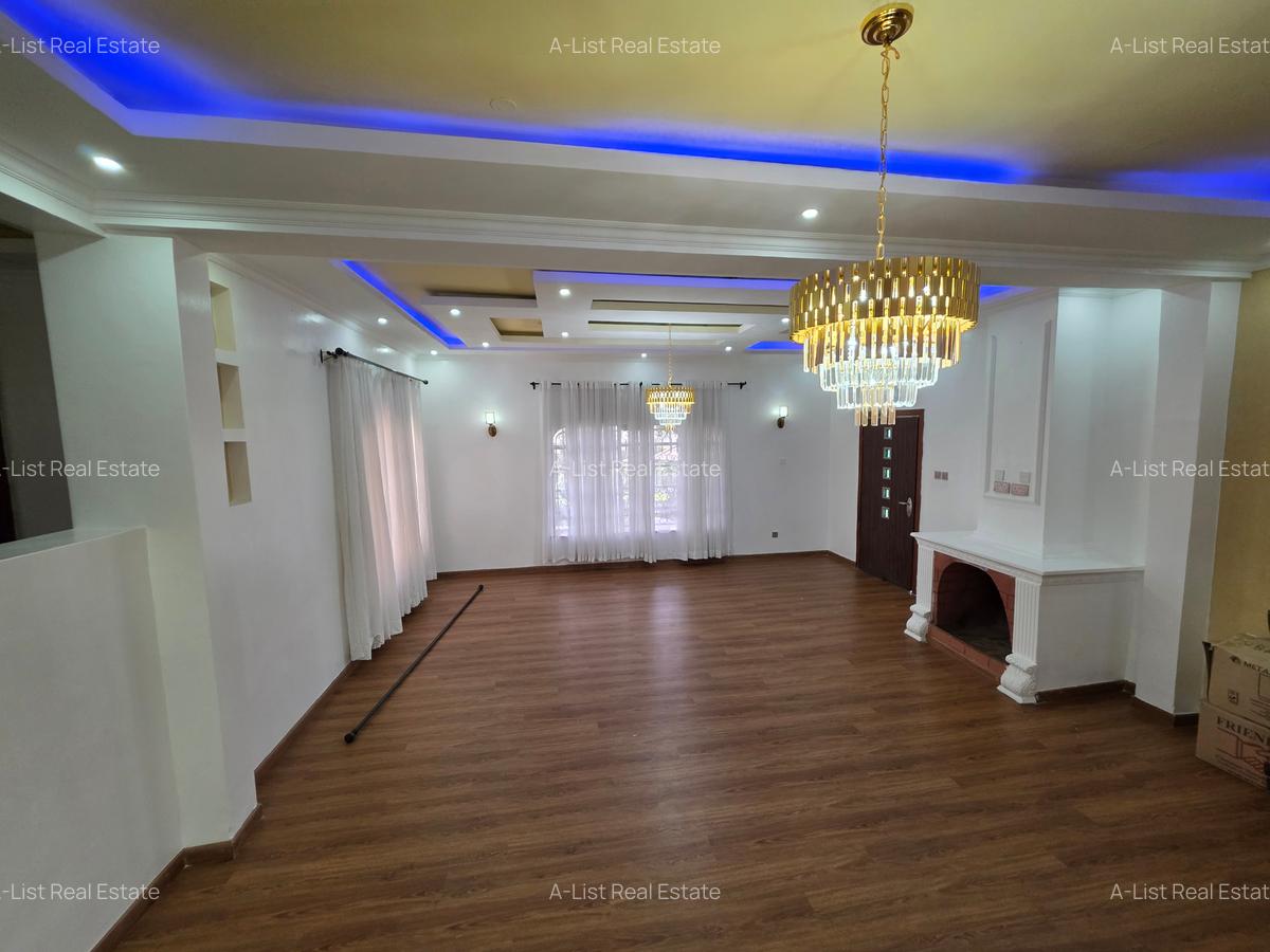 5 Bed Townhouse with En Suite at Kitisuru Road - 5
