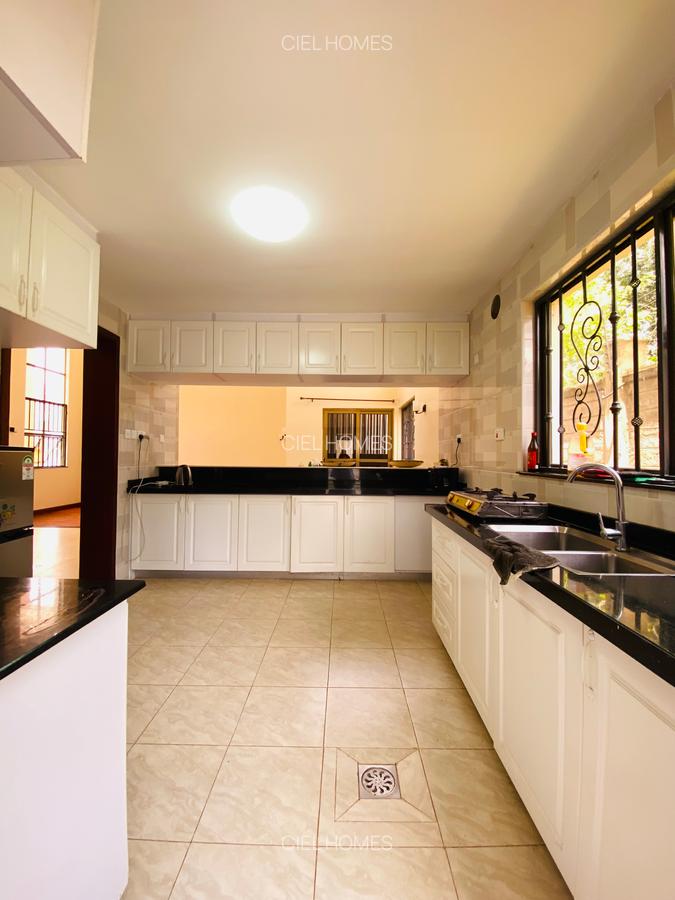 5 Bed Villa with Staff Quarters at Chalbi Drive - 4