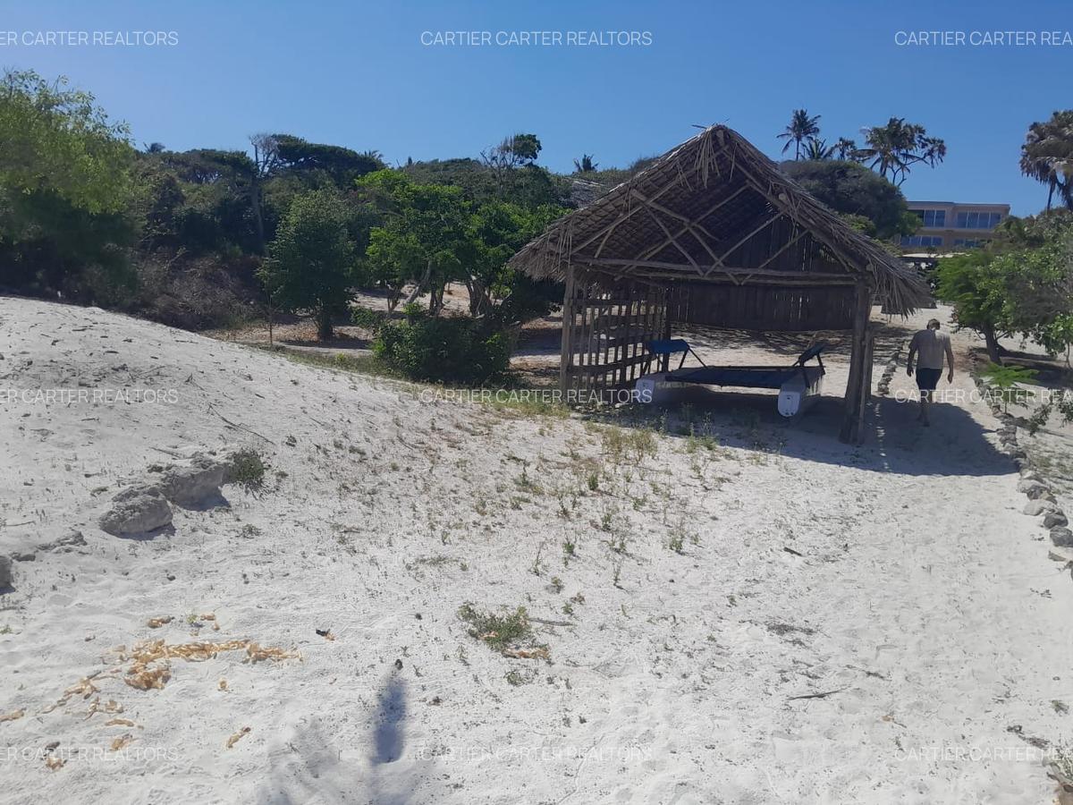 3 Bed Villa with En Suite in Watamu - 3