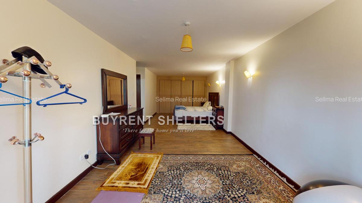 4 Bed Apartment with En Suite at General Mathenge - 11