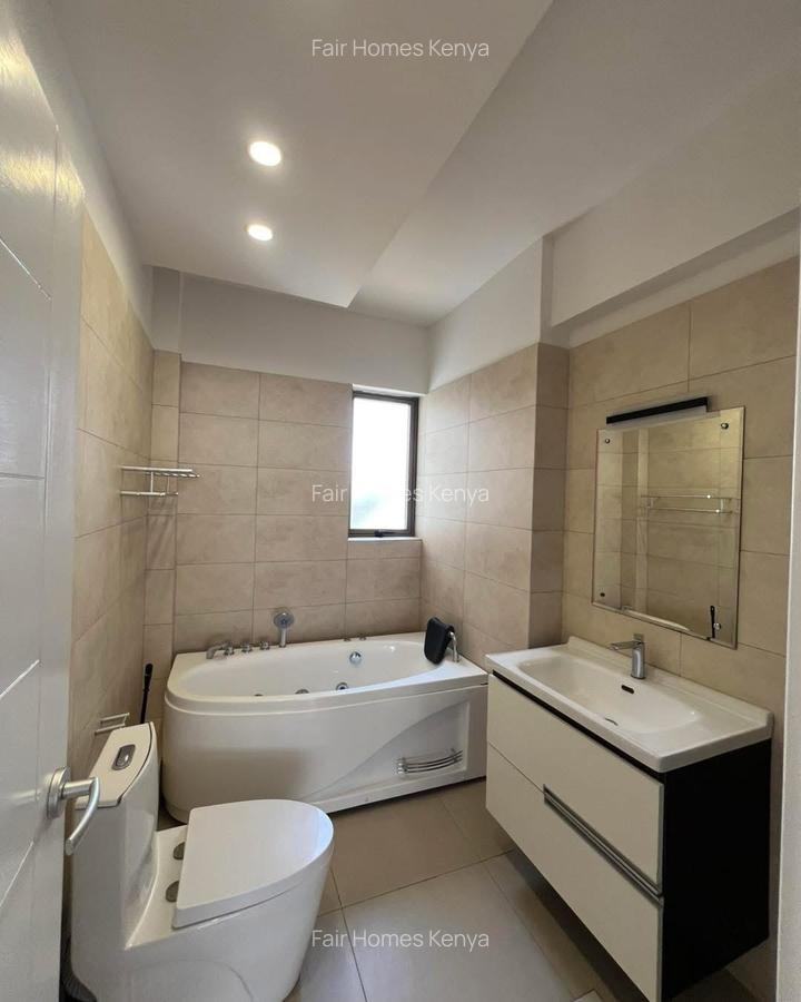 3 Bed Apartment with En Suite at Hatheru Road - 2