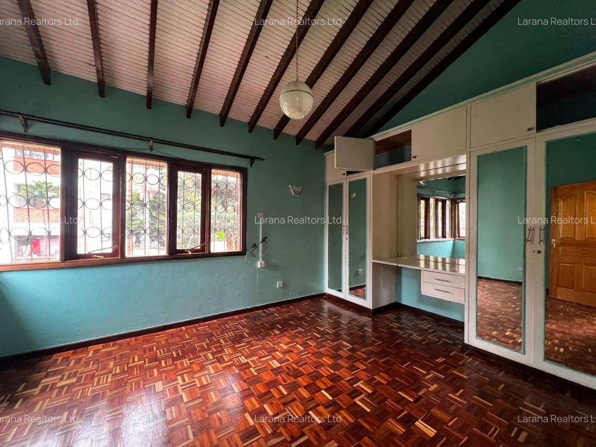 4 Bed Townhouse with Staff Quarters at Ole Dume Rd - 13