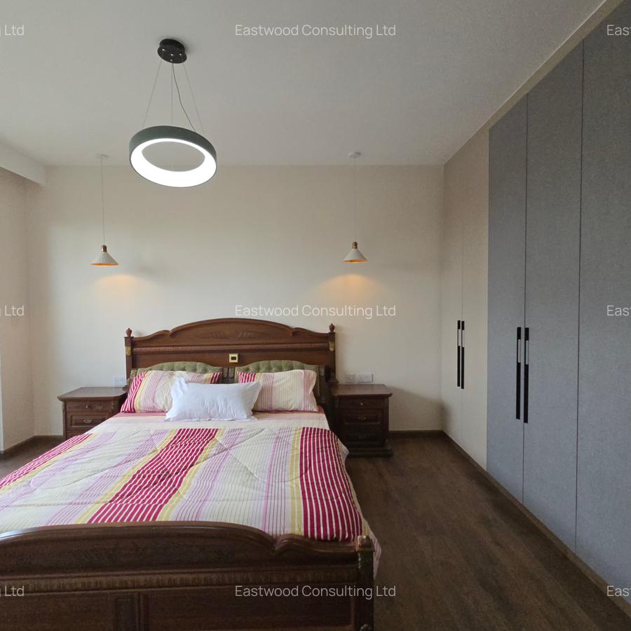 3 Bed Apartment with En Suite at The Crescent - 12