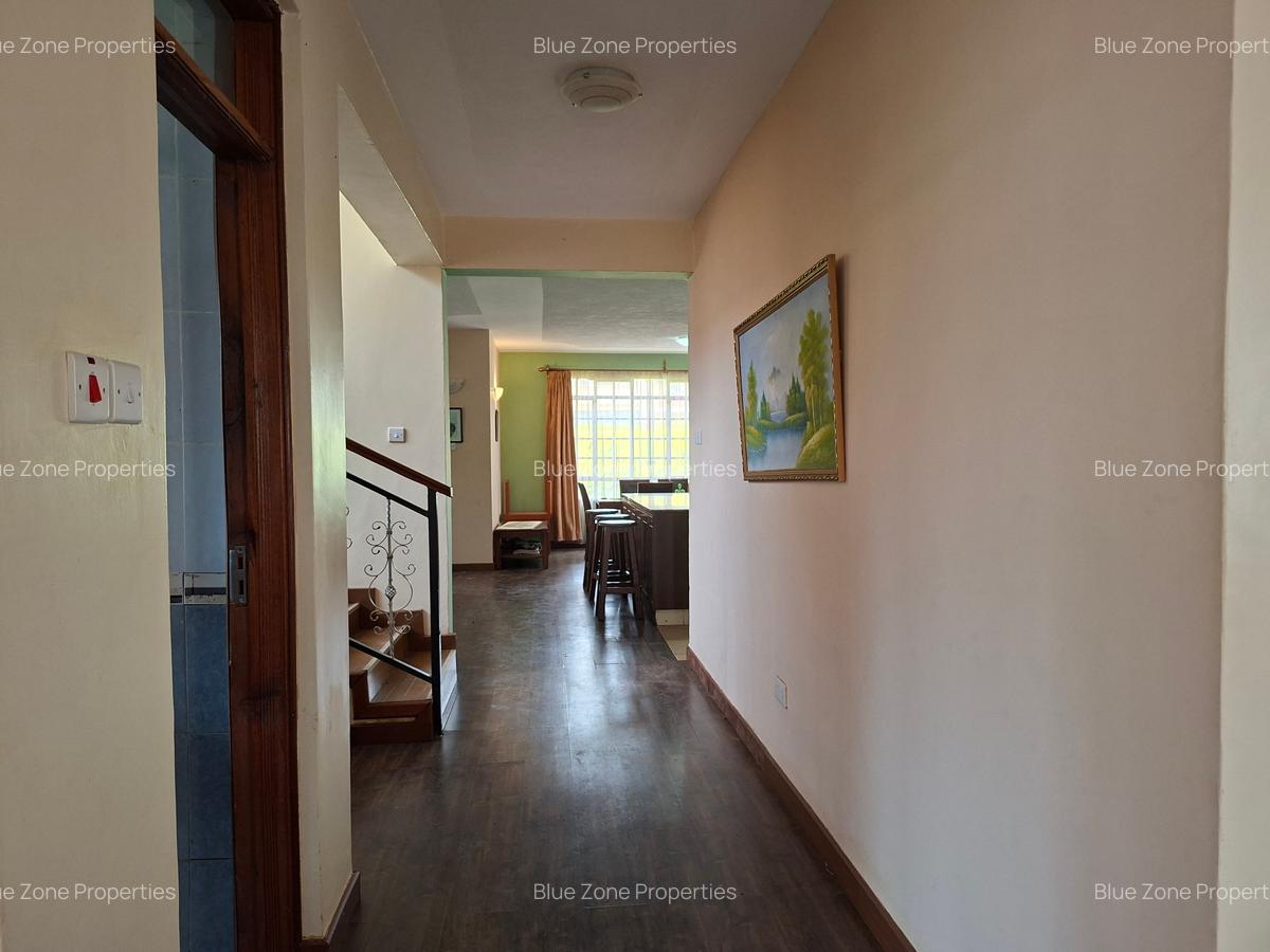 5 Bed Townhouse with En Suite at Off Runda Rd - 20