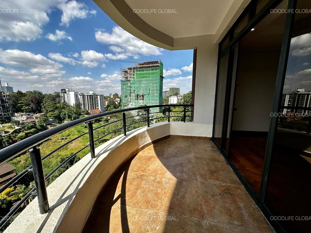 Furnished 4 Bed Apartment with En Suite at Riverside - 7
