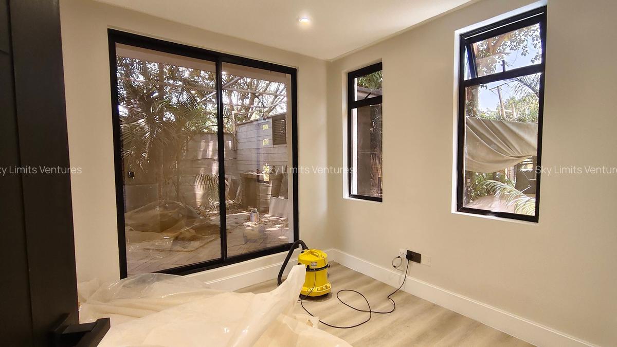 3 Bed House with En Suite in Gigiri - 18