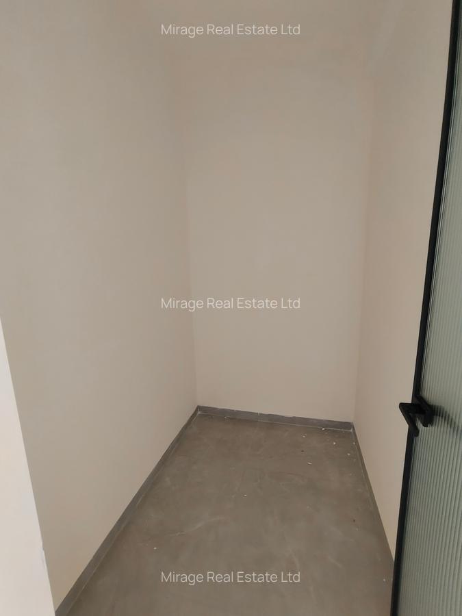 3 Bed Apartment with Swimming Pool in Kilimani - 2