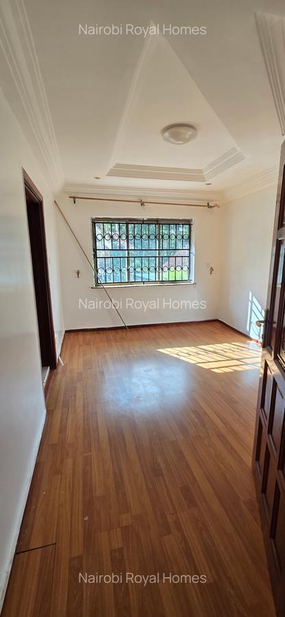 4 Bed Townhouse with En Suite at Convent Drive - 10
