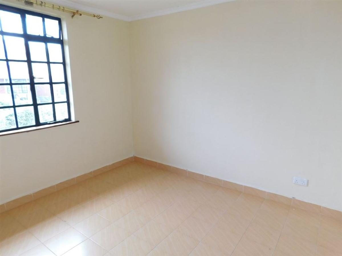 3 Bed House with En Suite at Fourways Junction - 14