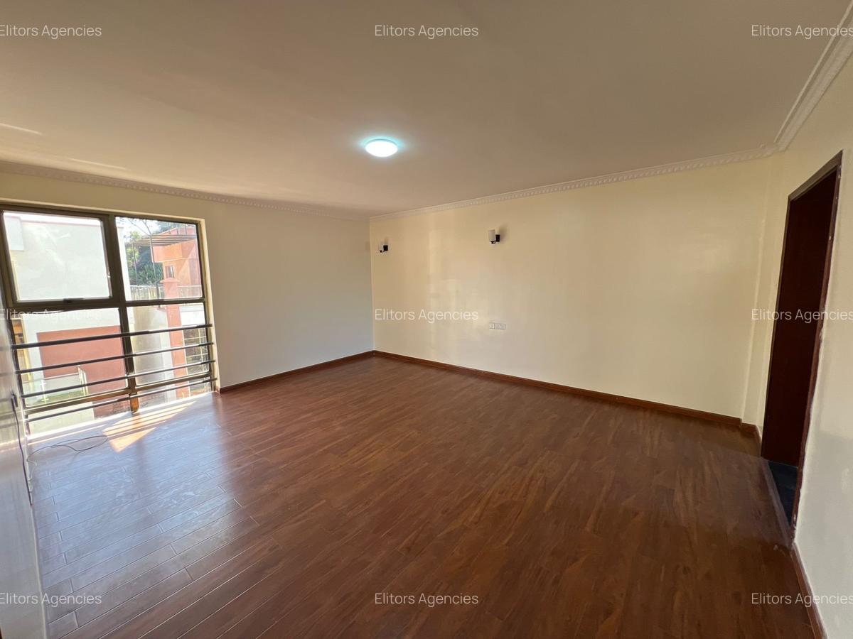 5 Bed Villa with En Suite at Chalbi Drive - 16