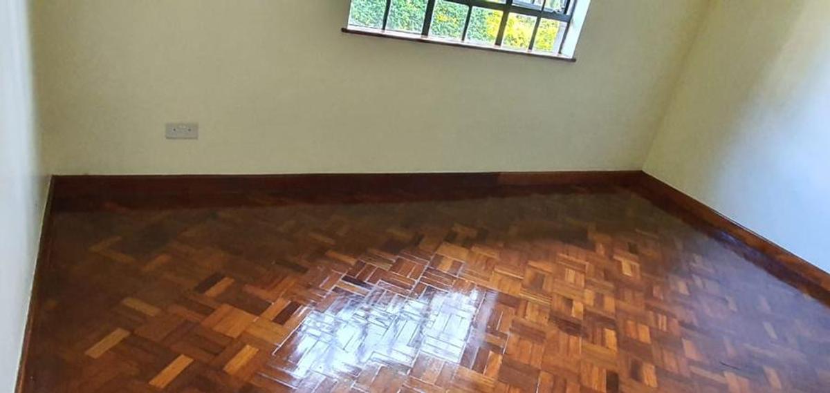 4 Bed Townhouse with En Suite at Chalbi Drive - 16