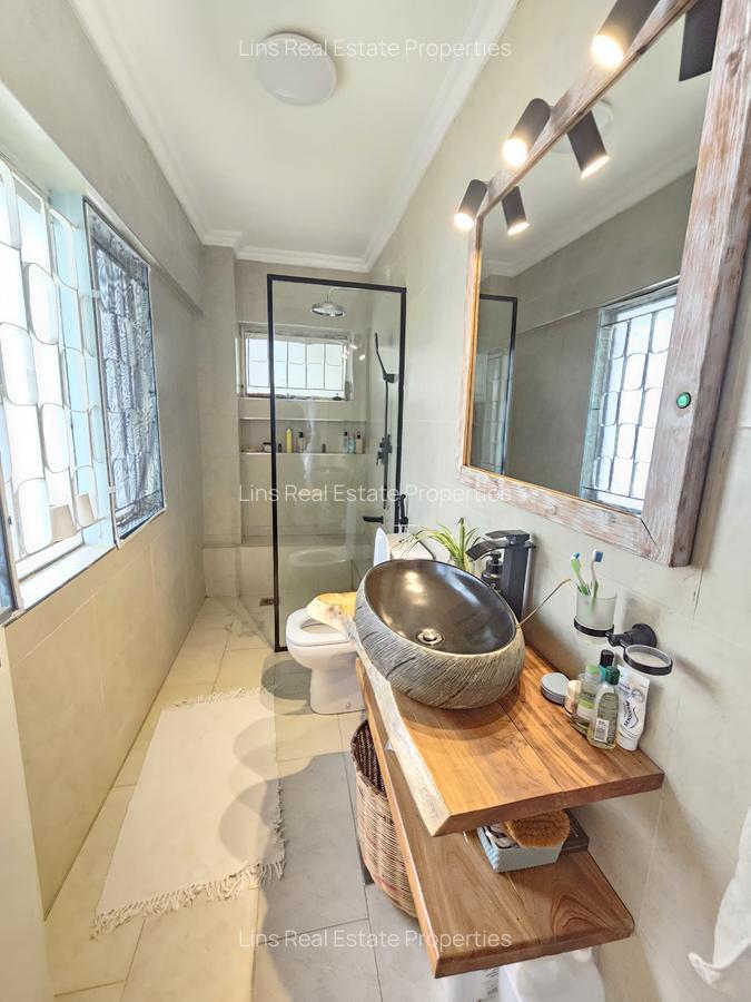 3 Bed Townhouse with En Suite in Westlands Area - 4