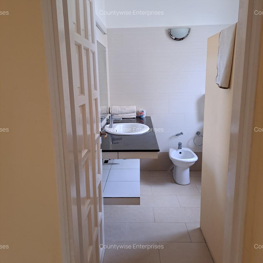 1 Bed Villa with Swimming Pool in Malindi - 4