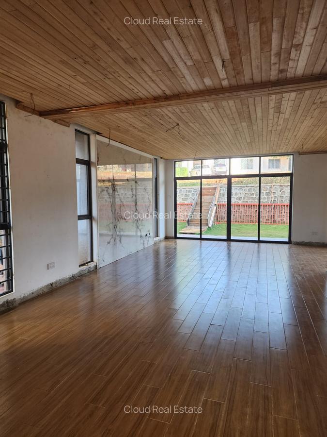 4 Bed Villa with En Suite in Kiambu Road - 4