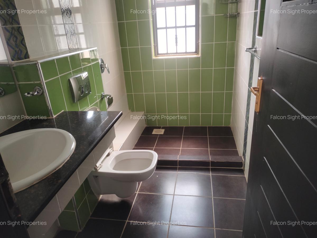 Commercial Property with Backup Generator at Few Minutes Drive To Gigiri - 12