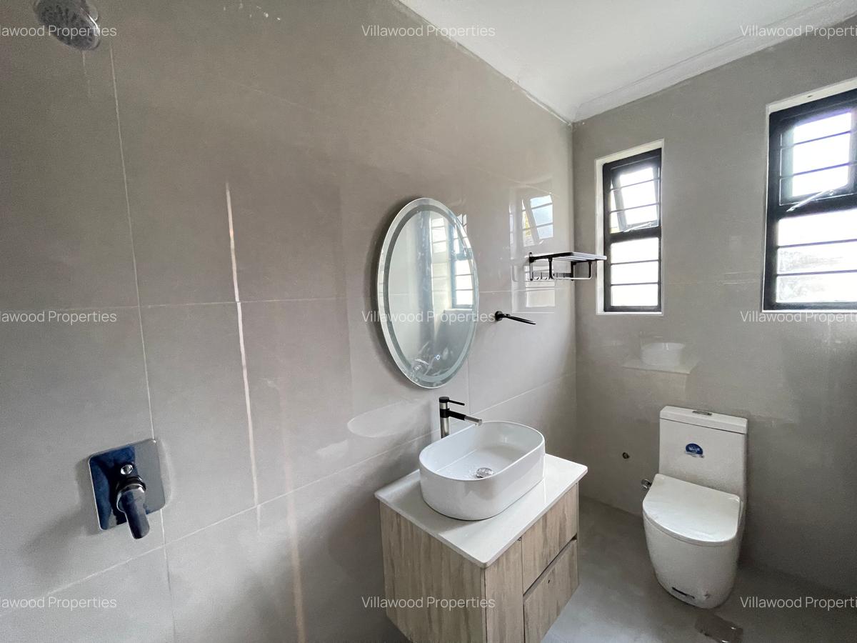 4 Bed Townhouse with En Suite in Waiyaki Way - 14