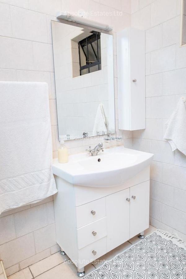 2 Bed Apartment with En Suite in Kileleshwa - 6