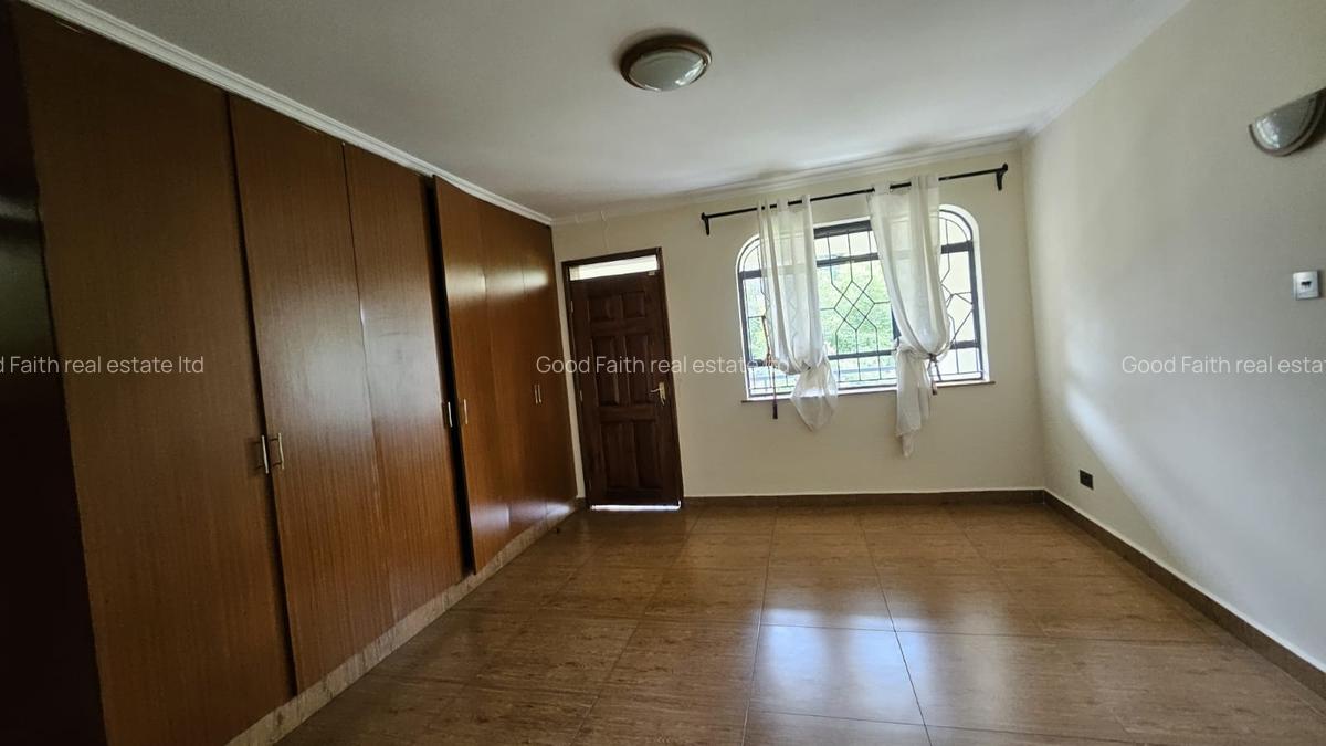 4 Bed House with Swimming Pool in Runda - 13