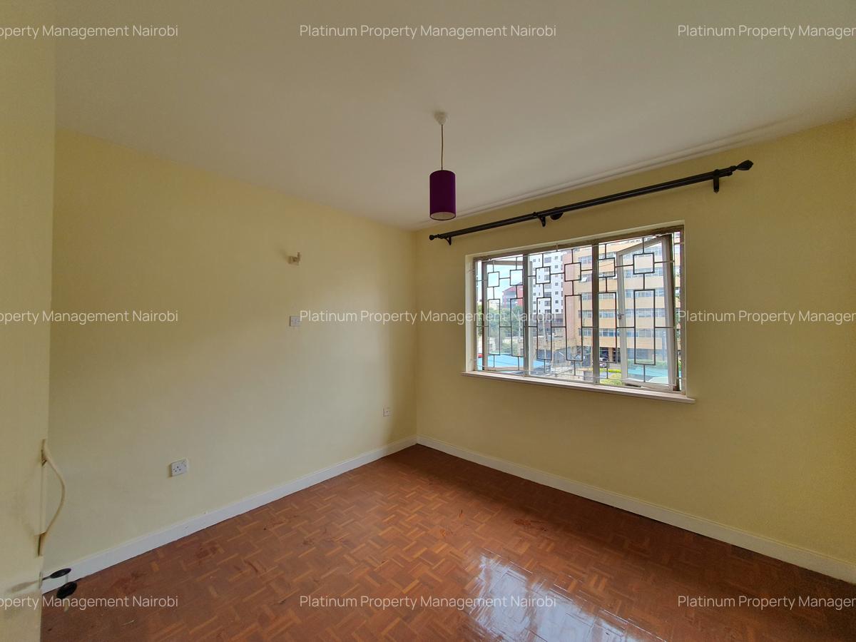 2 Bed Apartment with Parking at Parklands Rd - 9