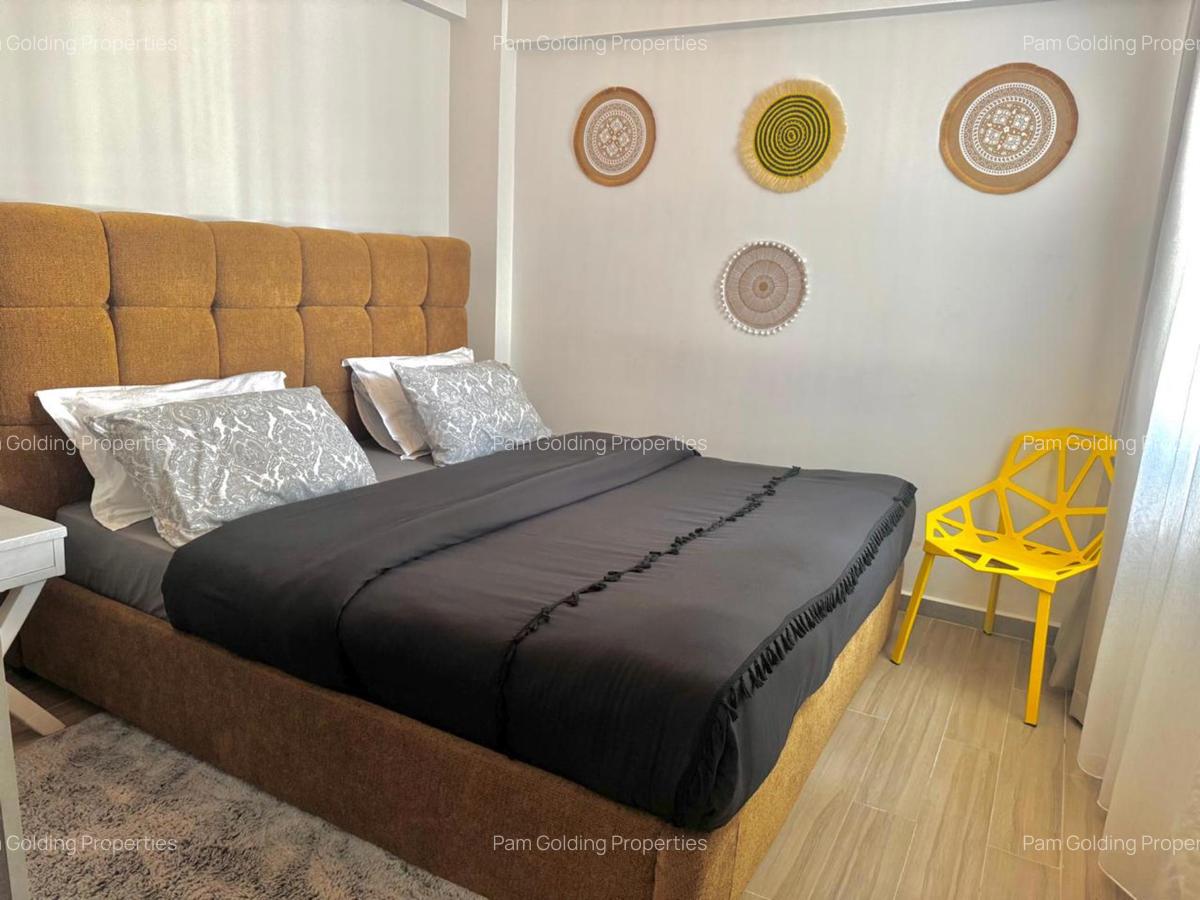 Furnished 2 Bed Apartment with En Suite in Riverside - 12