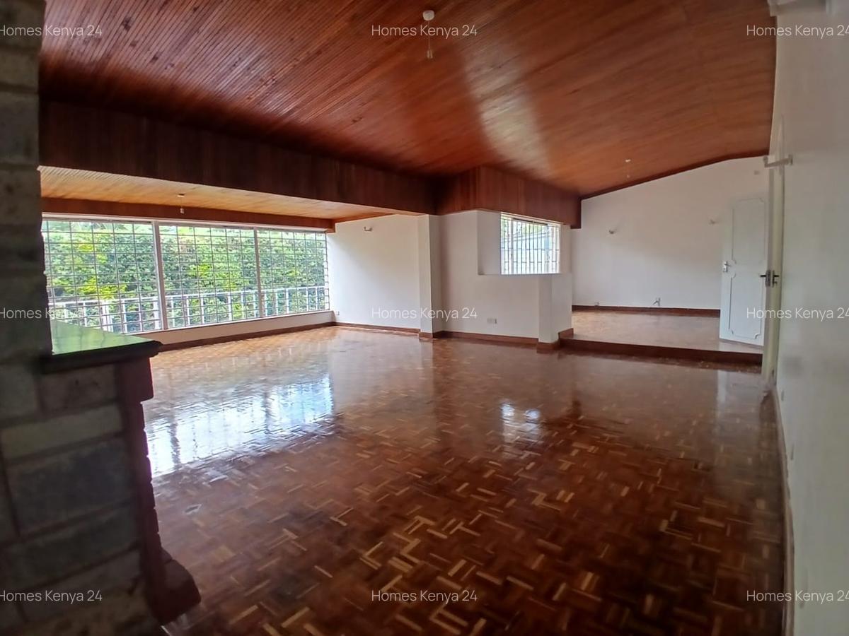 4 Bed House in Kiambu Road - 15