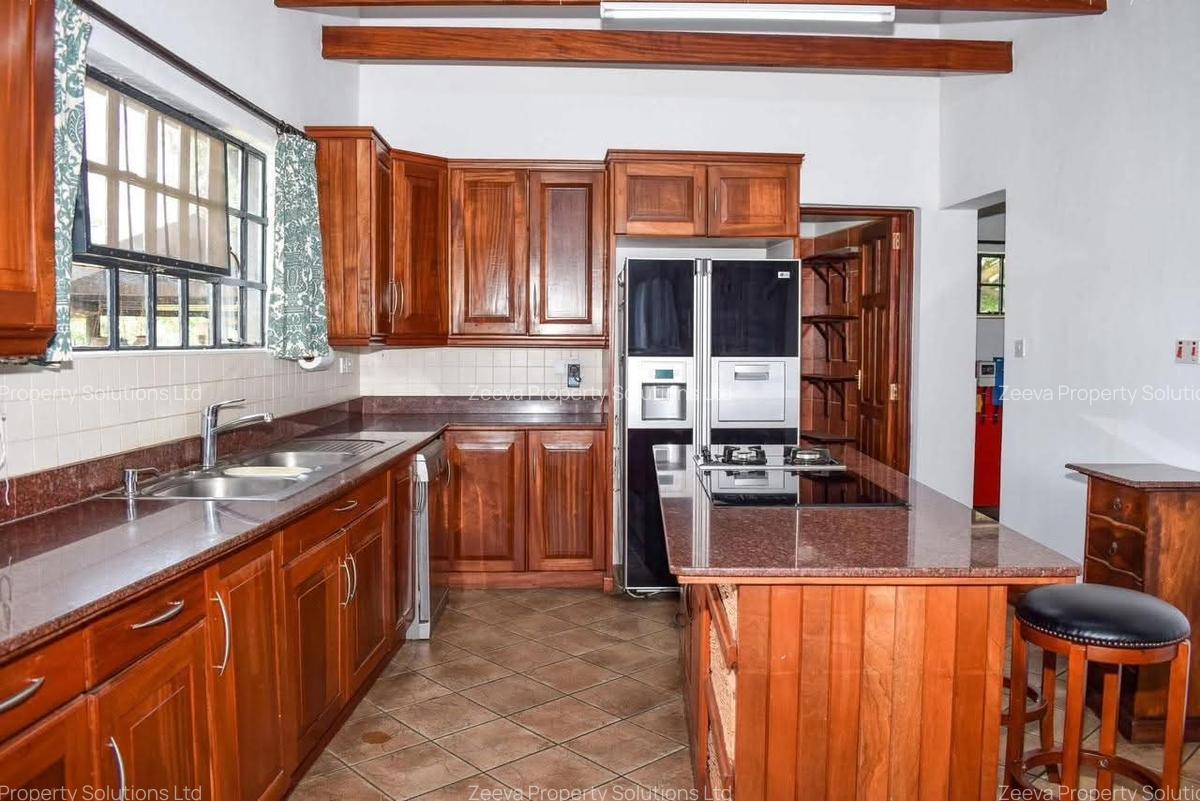 5 Bed House with En Suite in Karen - 6