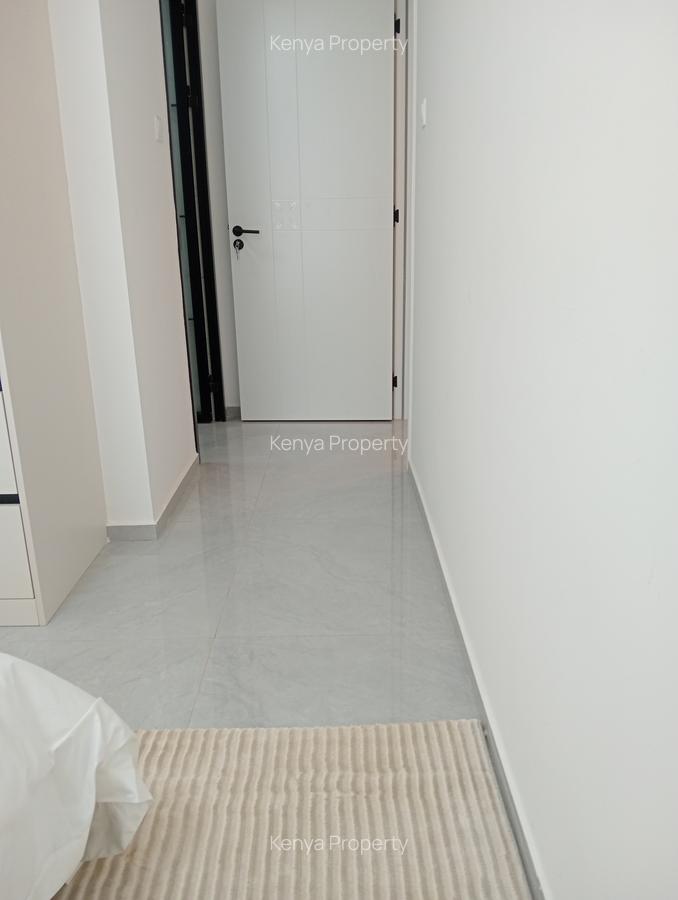 1 Bed Apartment with Swimming Pool at Wood Avenue - 13