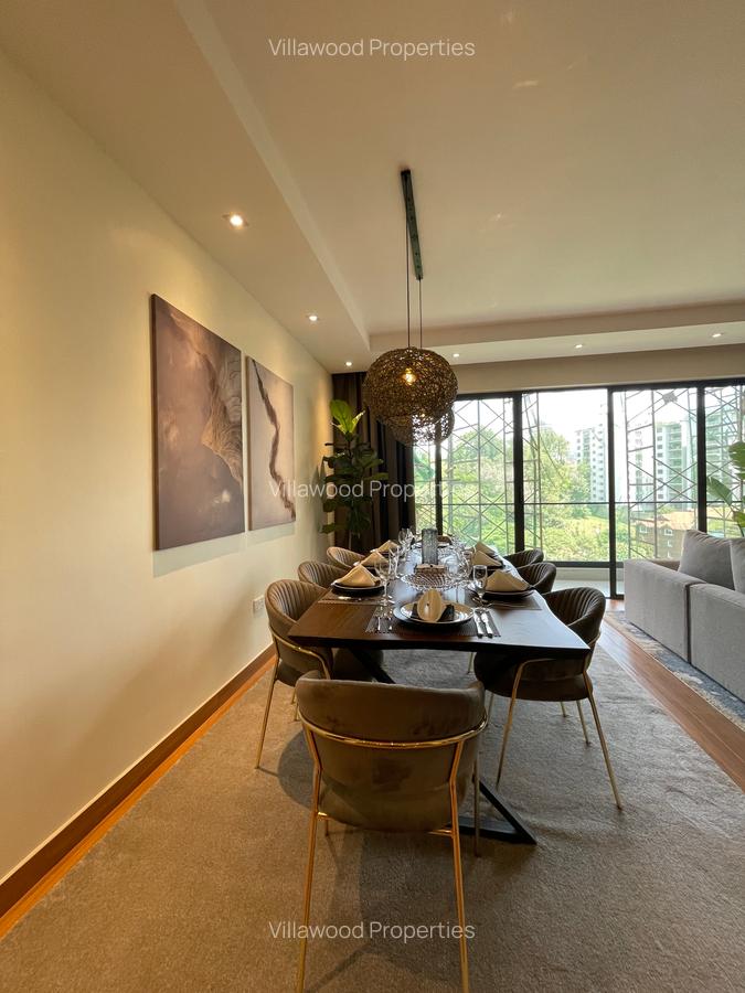 3 Bed Apartment with En Suite in Riverside - 3