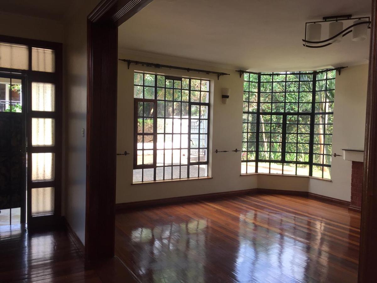 4 Bed Villa with En Suite in Kiambu Road - 8