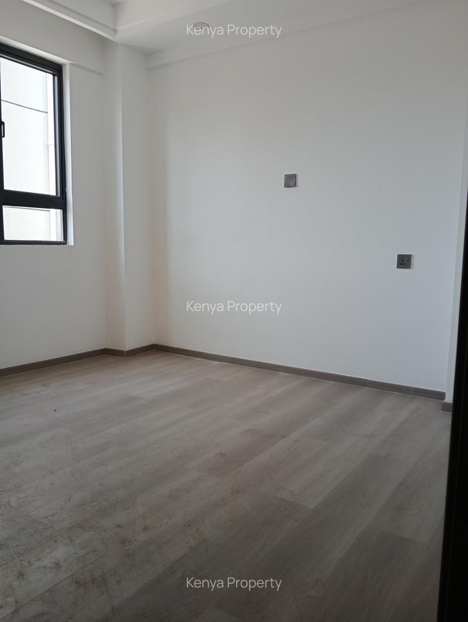 1 Bed Apartment with Swimming Pool in Valley Arcade - 19