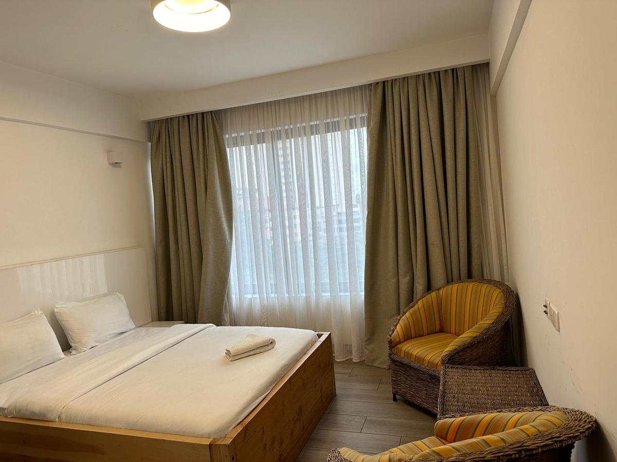 Serviced 3 Bed Apartment with En Suite at Kilimani - 11