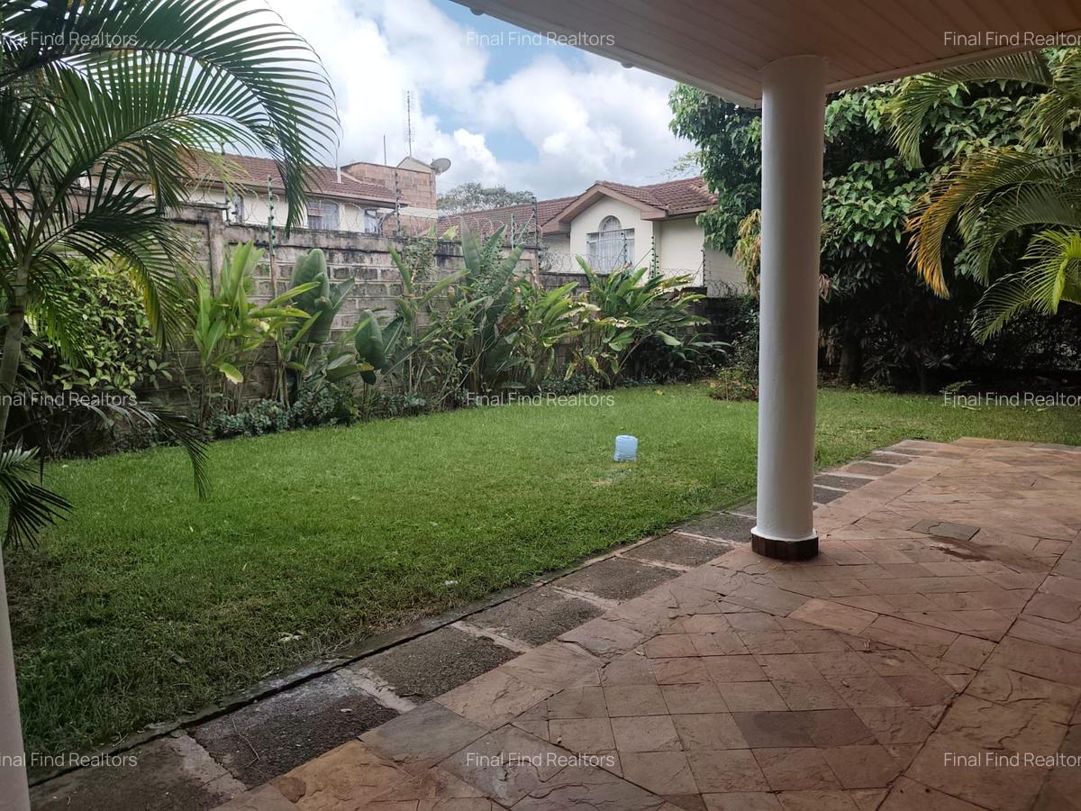 4 Bed Townhouse with En Suite in Kitisuru - 18