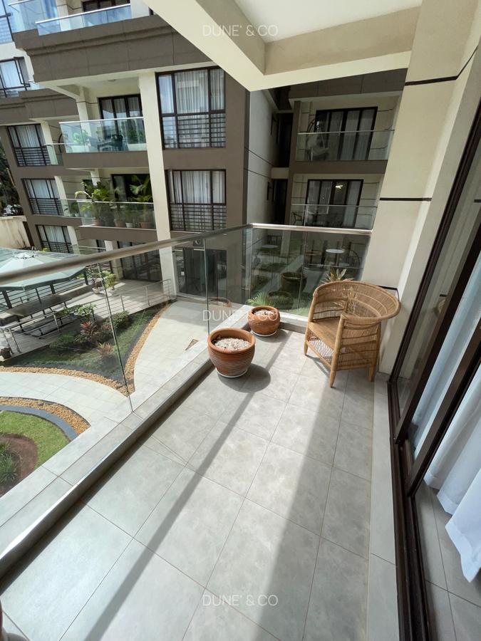 Serviced 2 Bed Apartment with En Suite in Riverside - 9