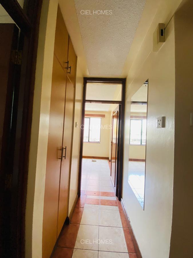 1 Bed Apartment with Swimming Pool at Wood Avenue - 8