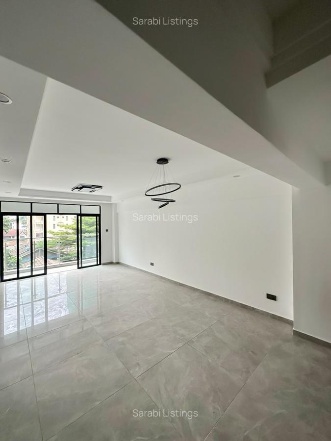 2 Bed Apartment with En Suite in Lavington - 1