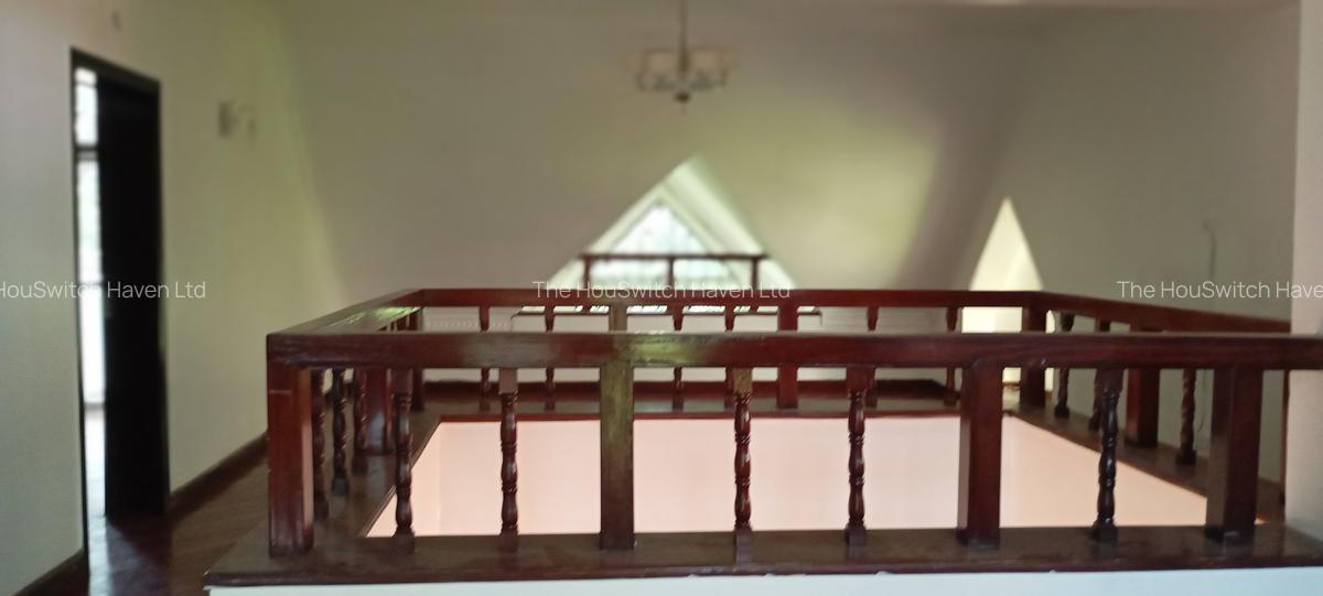 5 Bed Townhouse with En Suite at Off Isaac Gathanju Rd - 12