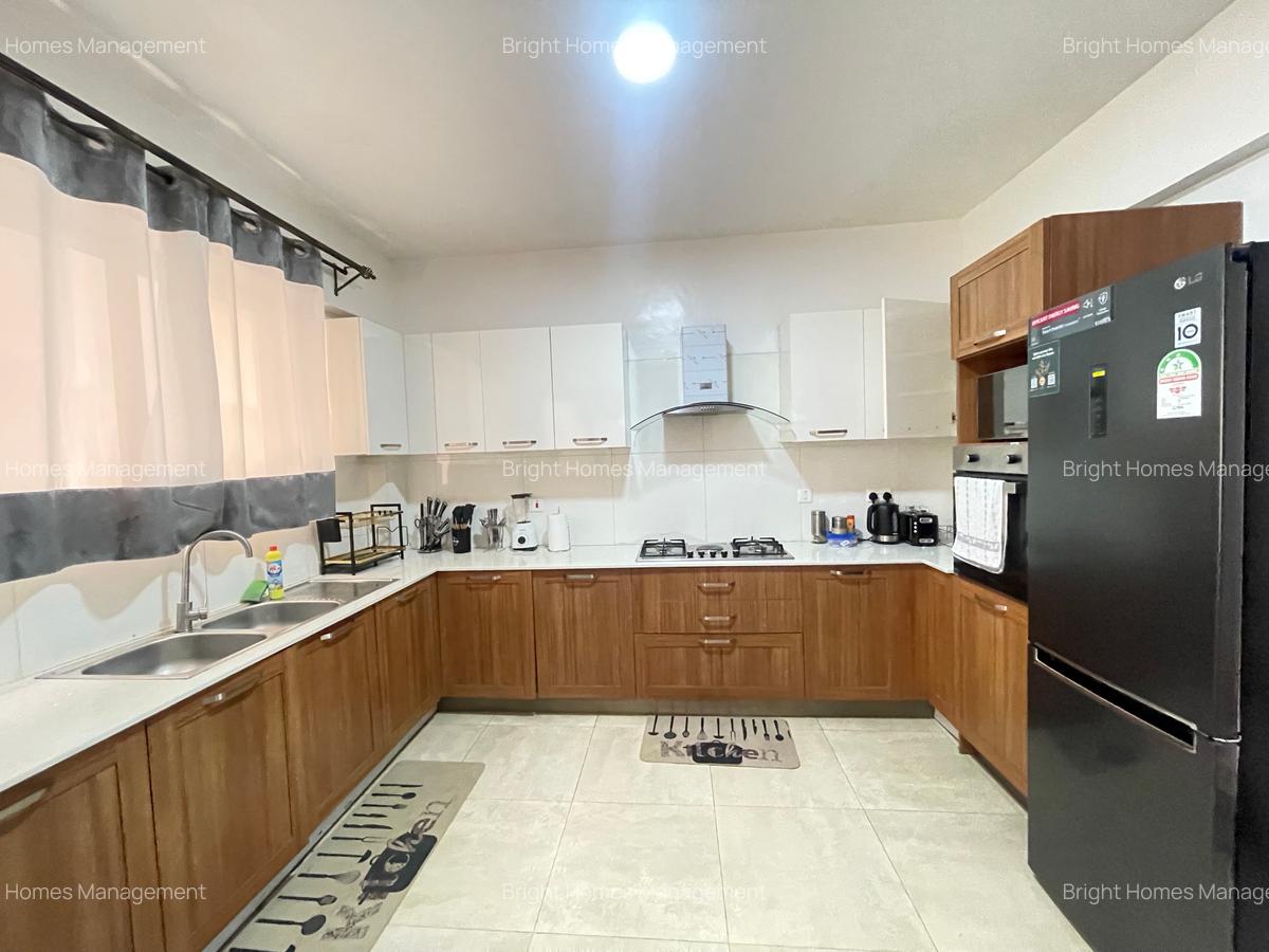 Furnished 3 Bed Apartment with En Suite in Kilimani - 8