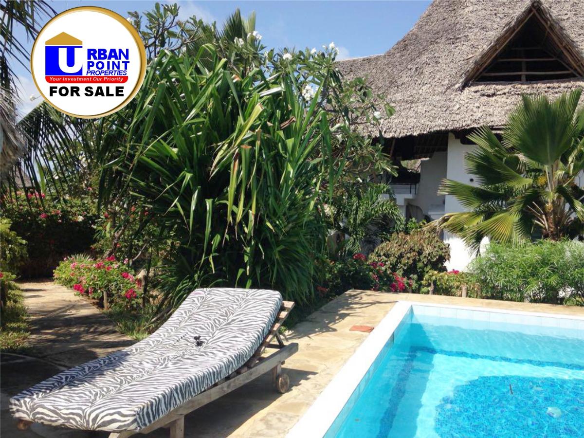 4 Bed Villa with En Suite in Watamu - 6