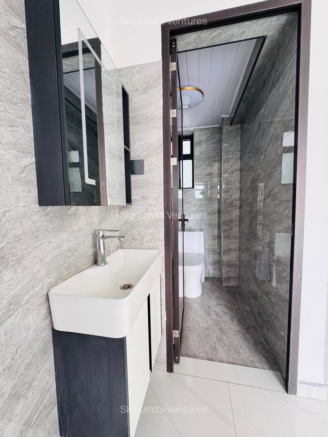 2 Bed Apartment with En Suite in Kilimani - 6