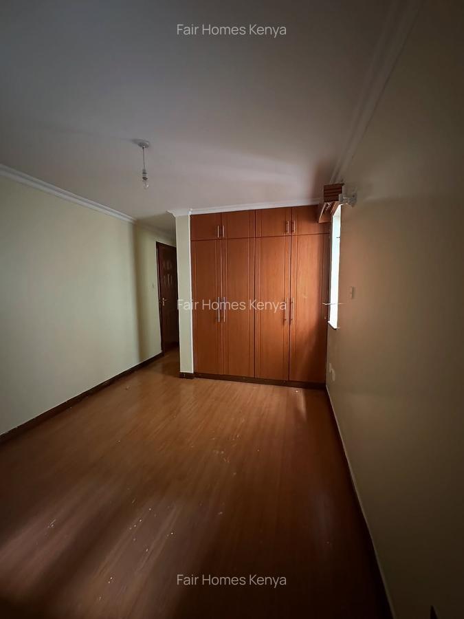 4 Bed Townhouse with En Suite at Chalbi Drive - 18