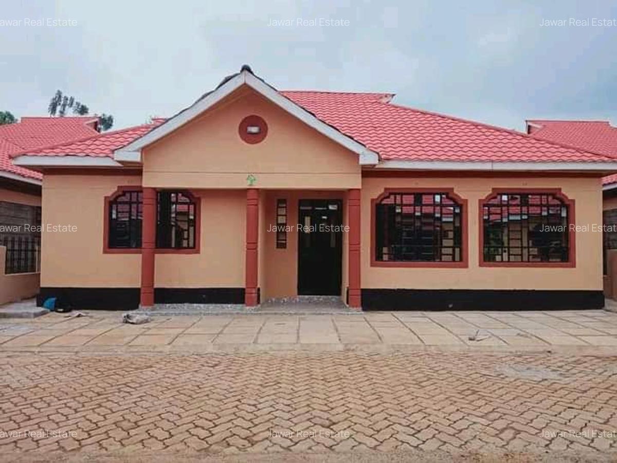 3 Bed House with En Suite in Kenyatta Road - 2