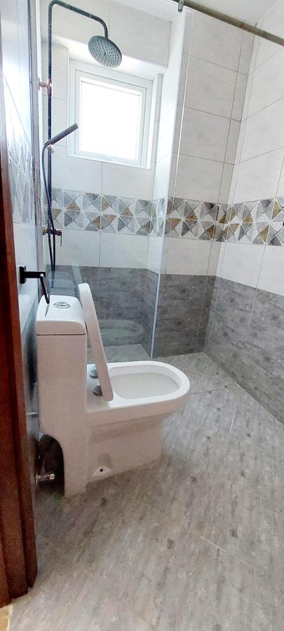 3 Bed Apartment with En Suite in General Mathenge - 10