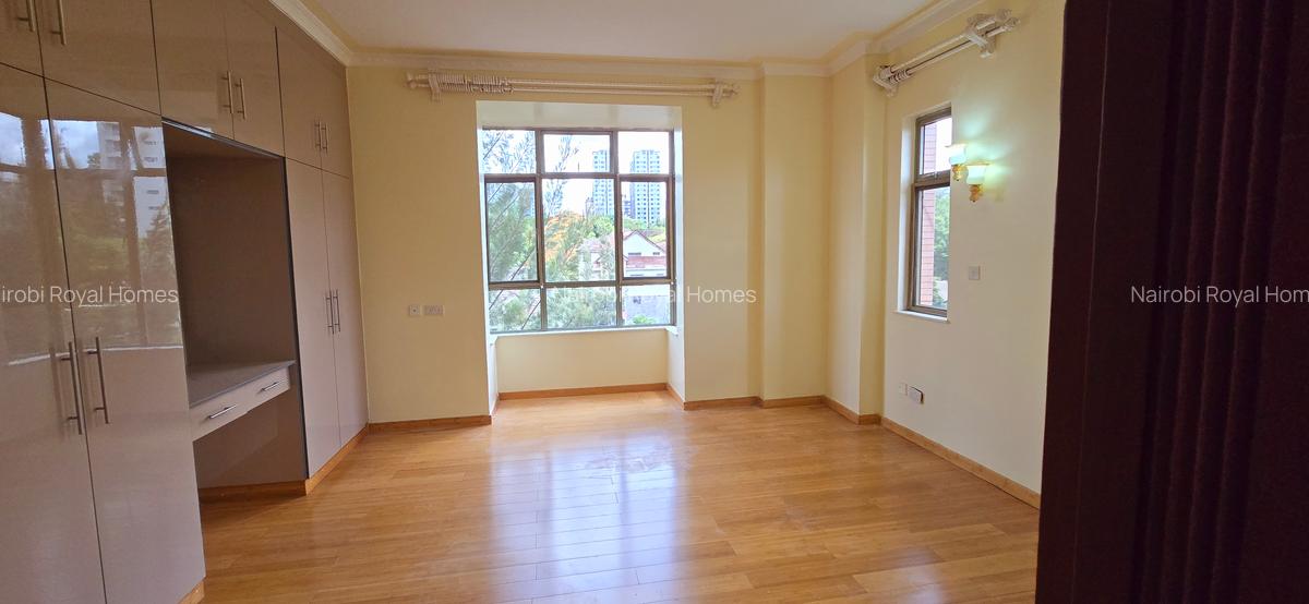 3 Bed Apartment with En Suite at Kilimani - 17